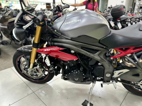 TRIUMPH Speed Triple 1050 R, Foto 5
