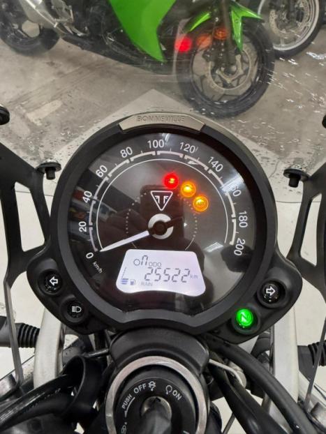 TRIUMPH Street Scrambler 900 , Foto 10