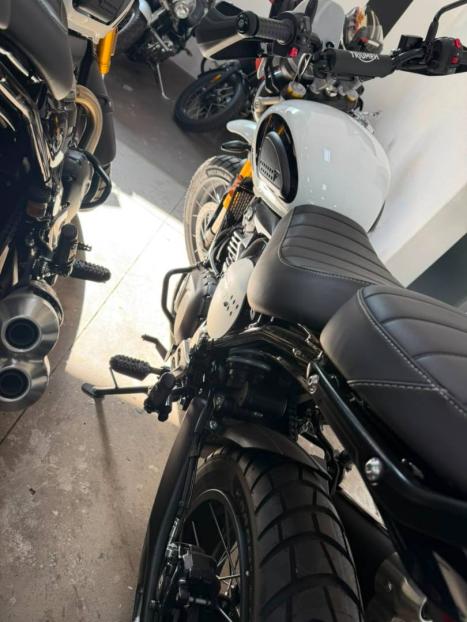 TRIUMPH Street Scrambler 900 , Foto 4