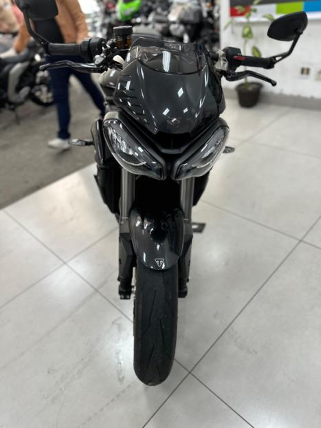 TRIUMPH Street Triple 765 RS, Foto 3