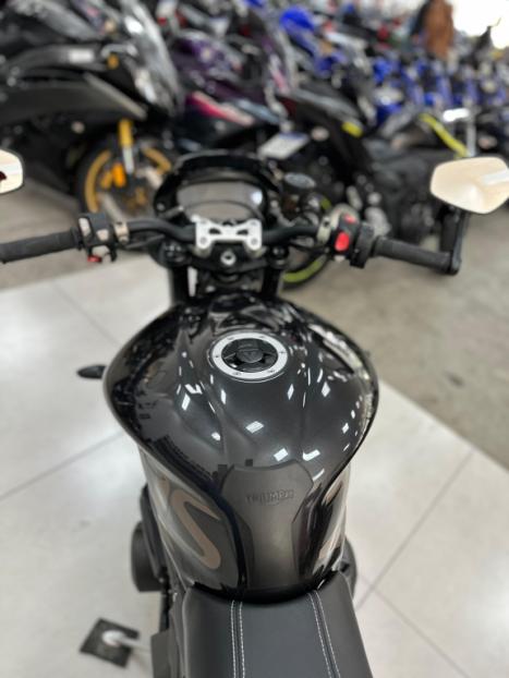TRIUMPH Street Triple 765 RS, Foto 5