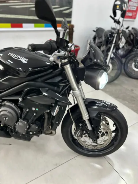 TRIUMPH Street Triple 765 R, Foto 6