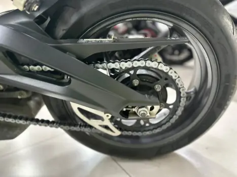 TRIUMPH Street Triple 765 RS, Foto 14