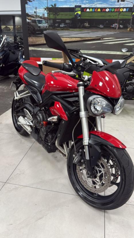 TRIUMPH Street Triple 765 S , Foto 3