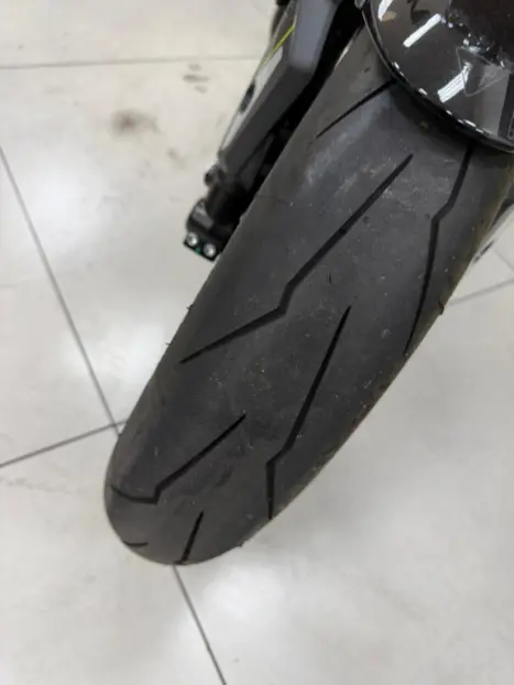 TRIUMPH Street Triple 765 RS, Foto 2