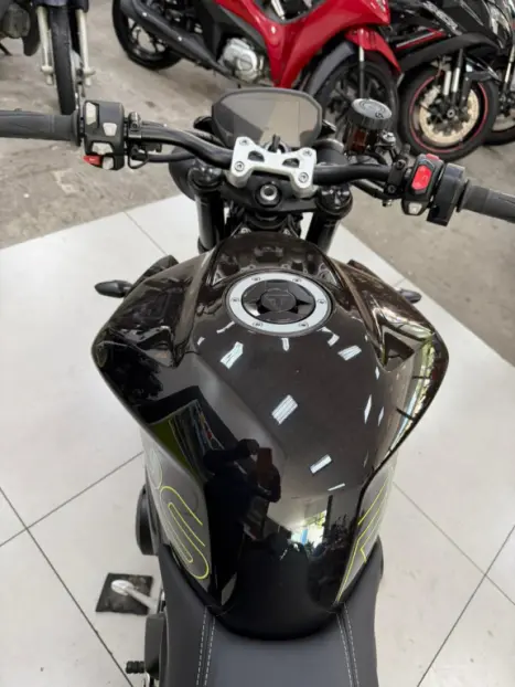 TRIUMPH Street Triple 765 RS, Foto 5