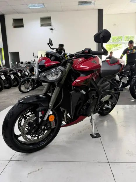 TRIUMPH Street Triple 765 RS, Foto 2