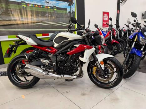 TRIUMPH Street Triple 675 , Foto 2