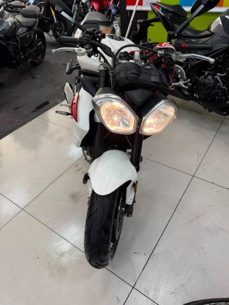 TRIUMPH Street Triple 675 , Foto 4