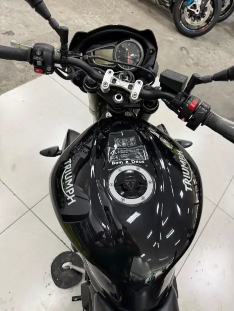 TRIUMPH Street Triple 765 , Foto 4