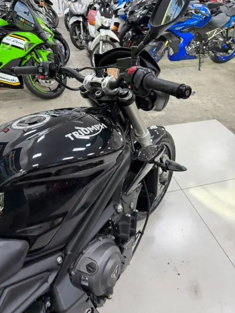 TRIUMPH Street Triple 765 , Foto 7