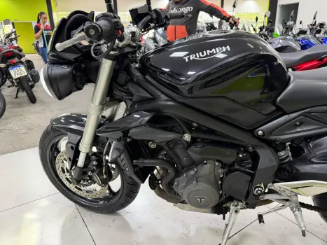 TRIUMPH Street Triple 765 , Foto 12