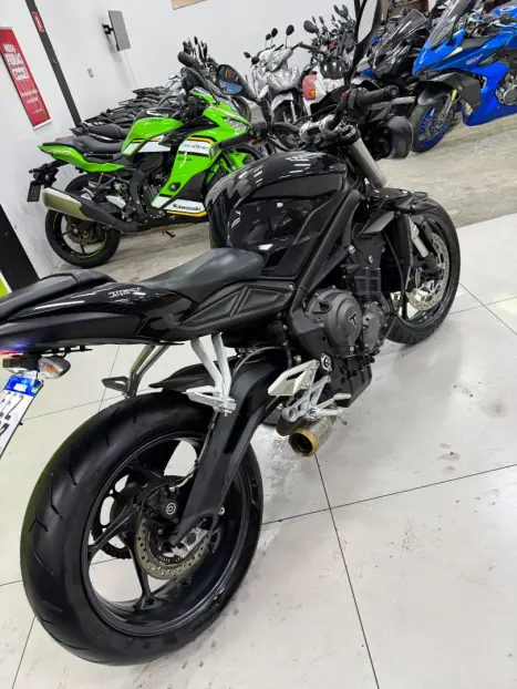 TRIUMPH Street Triple 765 , Foto 13