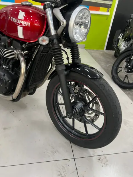 TRIUMPH Street Twin 900 , Foto 14