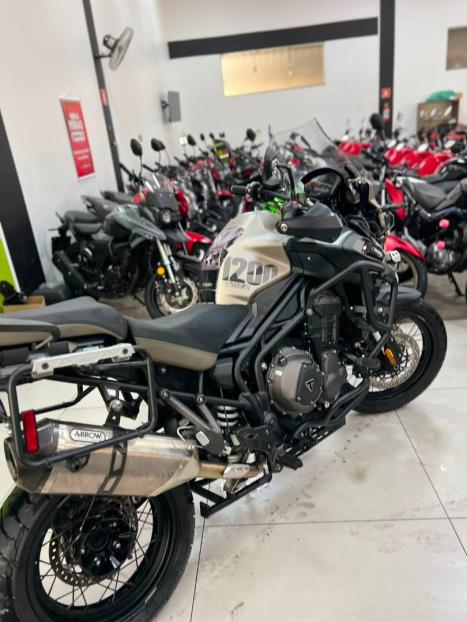 TRIUMPH Tiger 1200 , Foto 2