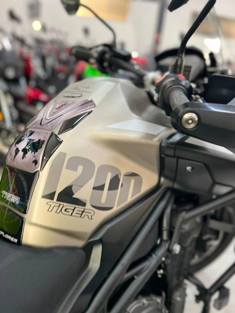 TRIUMPH Tiger 1200 , Foto 4