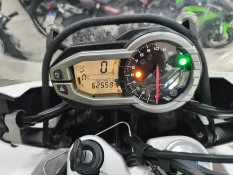 TRIUMPH Tiger 1200 EXPLORER, Foto 3