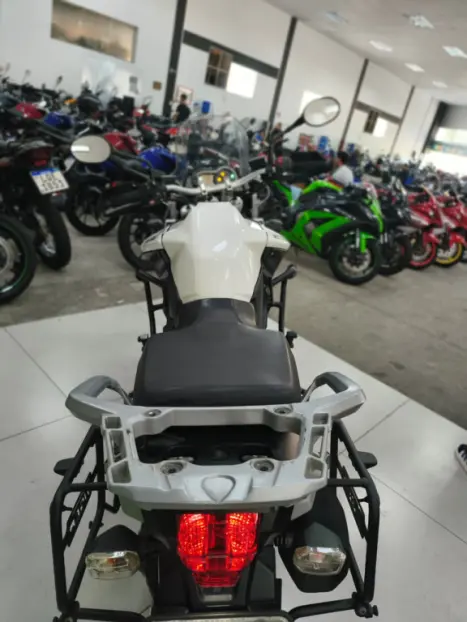TRIUMPH Tiger 1200 EXPLORER, Foto 4