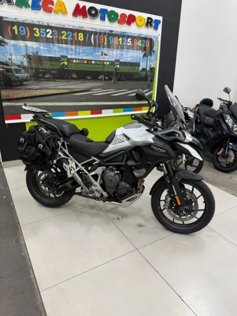 TRIUMPH Tiger 1200 GT, Foto 1