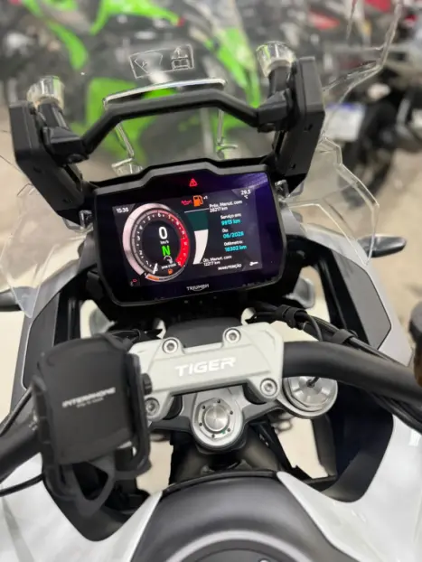 TRIUMPH Tiger 1200 GT, Foto 3
