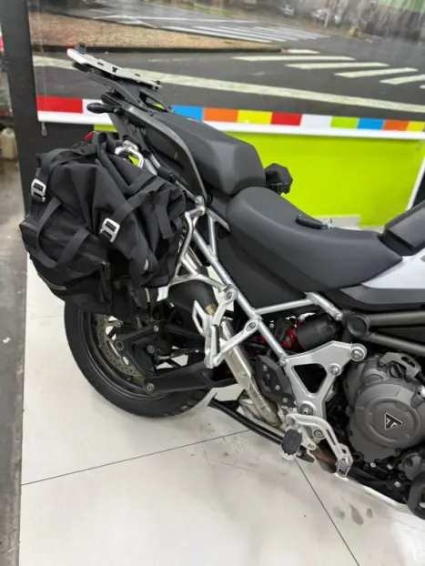 TRIUMPH Tiger 1200 GT, Foto 6