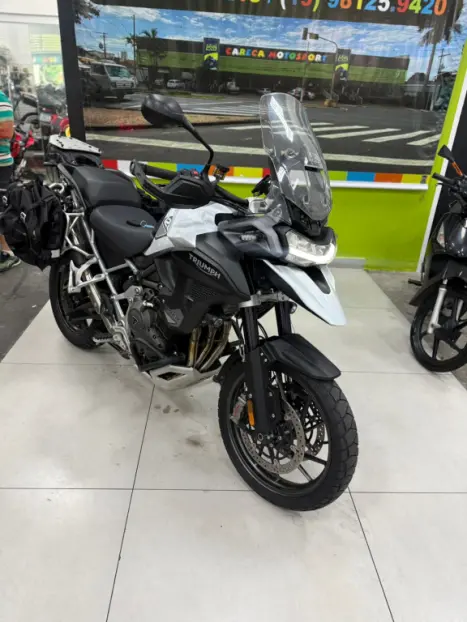 TRIUMPH Tiger 1200 GT, Foto 9