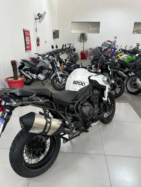 TRIUMPH Tiger 1200 XCX, Foto 4 TRIUMPH Tiger 1200 XCX, Foto 4