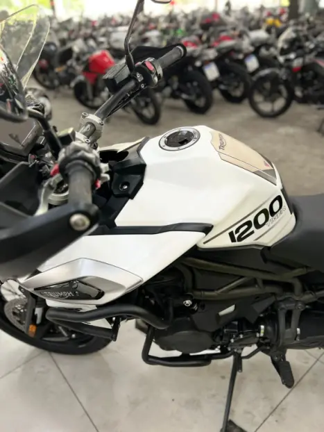 TRIUMPH Tiger 1200 XCX, Foto 5