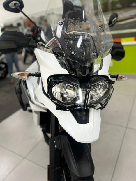 TRIUMPH Tiger 1200 XR, Foto 3