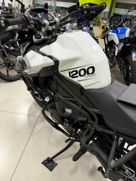 TRIUMPH Tiger 1200 XCX, Foto 7