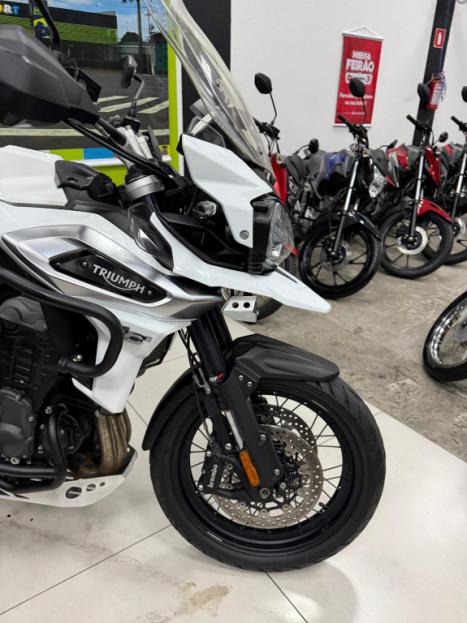 TRIUMPH Tiger 1200 XCX, Foto 17