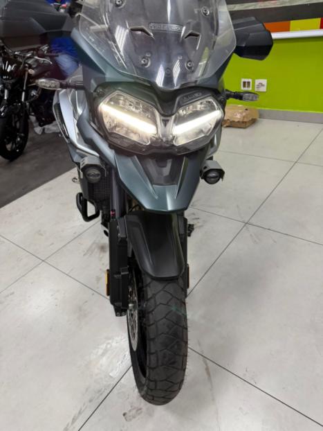 TRIUMPH Tiger 1200 XCA, Foto 3
