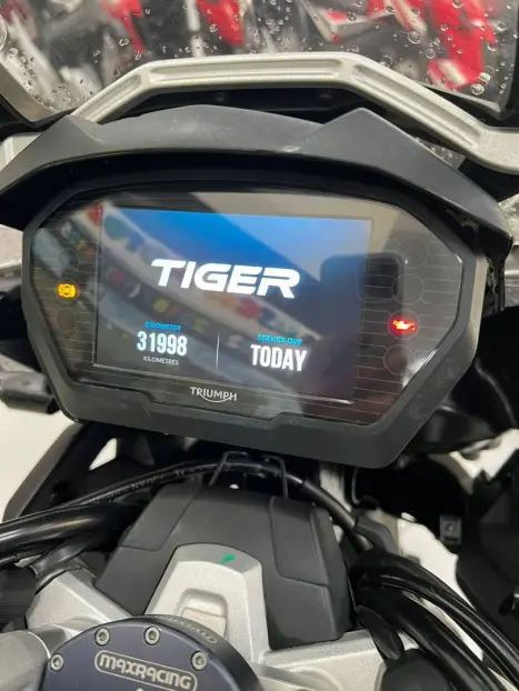 TRIUMPH Tiger 1200 XCX, Foto 2