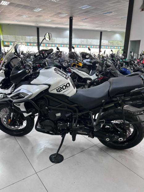 TRIUMPH Tiger 1200 XCX, Foto 4