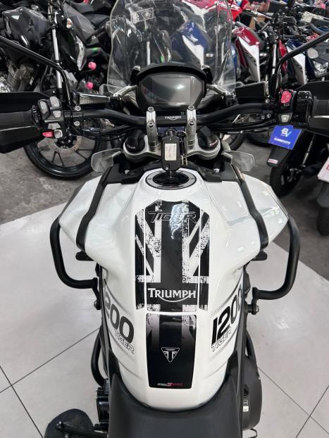 TRIUMPH Tiger 1200 XCX, Foto 6