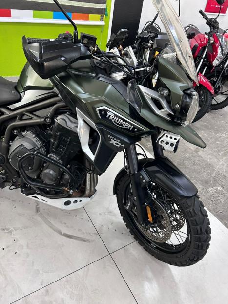 TRIUMPH Tiger 1200 XCA, Foto 2