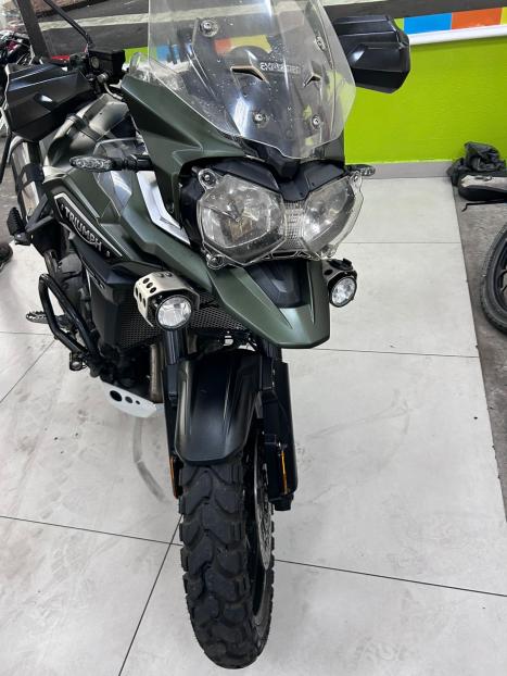 TRIUMPH Tiger 1200 XCA, Foto 3