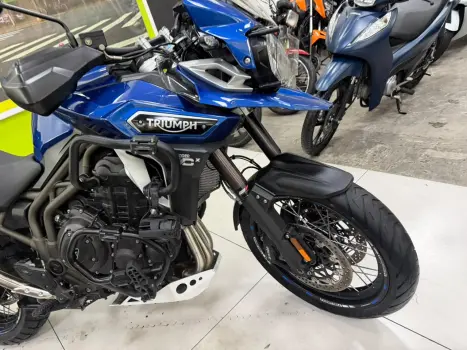 TRIUMPH Tiger 1200 XCX, Foto 3