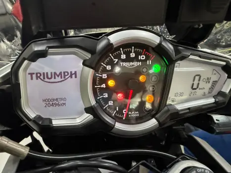 TRIUMPH Tiger 1200 XCX, Foto 4