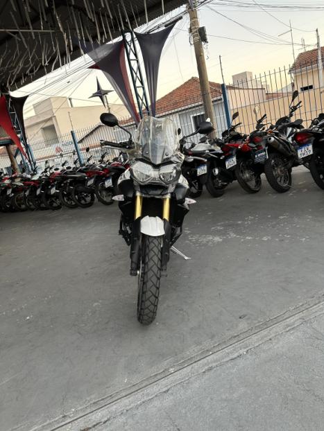 TRIUMPH Tiger 800 ABS, Foto 4
