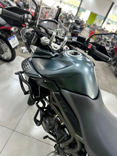 TRIUMPH Tiger 800 XCA, Foto 7