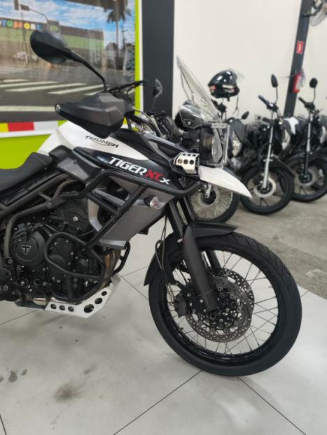 TRIUMPH Tiger 800 XCX, Foto 3