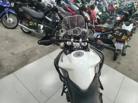 TRIUMPH Tiger 800 XCX, Foto 10