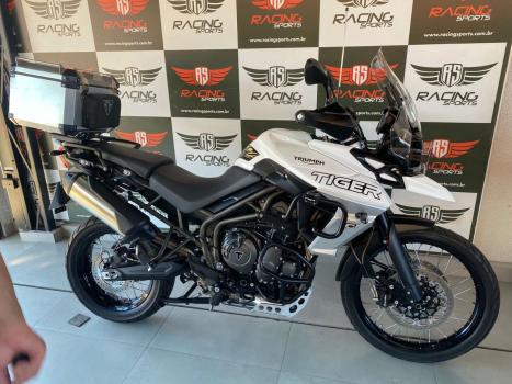 TRIUMPH Tiger 800 XCX, Foto 1