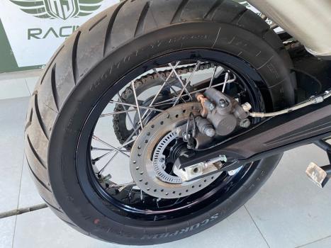 TRIUMPH Tiger 800 XCX, Foto 6