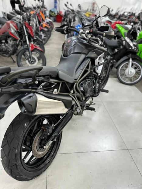 TRIUMPH Tiger 800 XRX, Foto 4