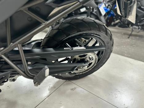 TRIUMPH Tiger 800 XRX, Foto 12