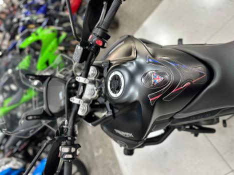 TRIUMPH Tiger 800 XRX, Foto 13