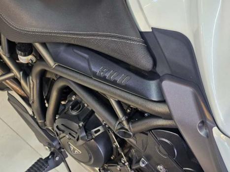 TRIUMPH Tiger 800 XRX L (LOW), Foto 12