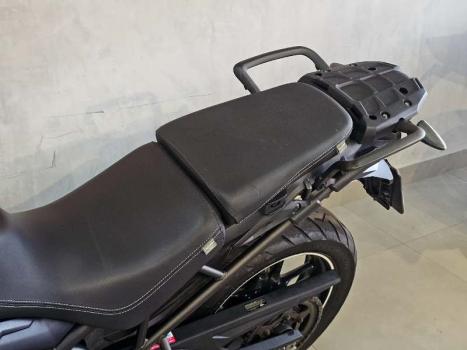 TRIUMPH Tiger 800 XRX L (LOW), Foto 17